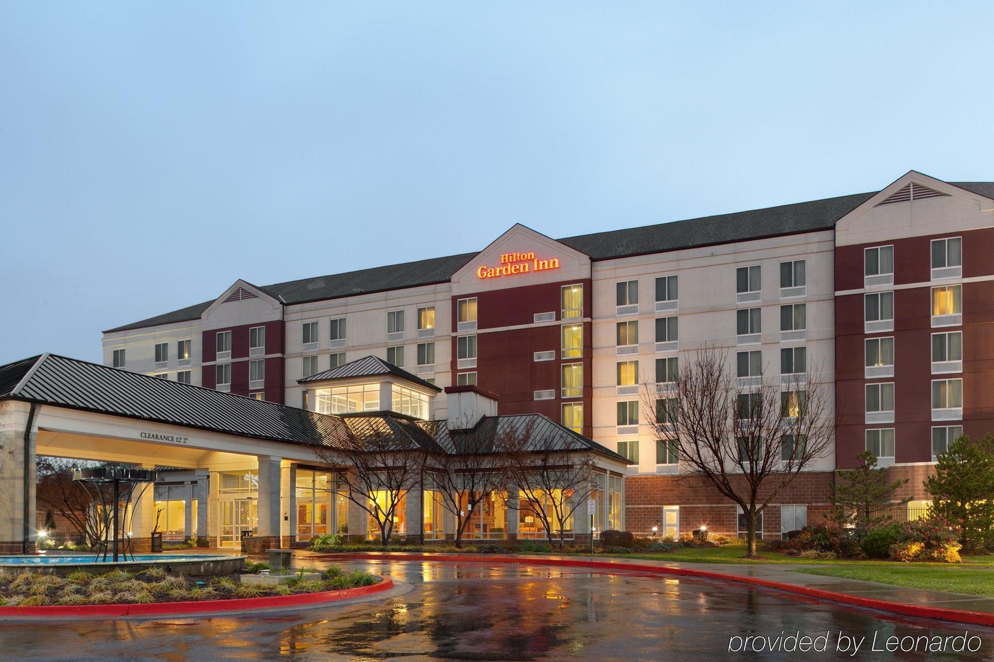 Hilton Garden Inn Independence Exterior photo